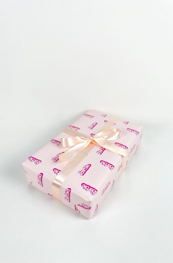 Barbie™ 80 s Logo Gift Wrap - Pink Fashion