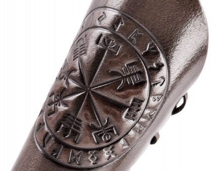 Protectores de brazos de cuero en relieve Vegvísir, marrón 1680000350 Sale